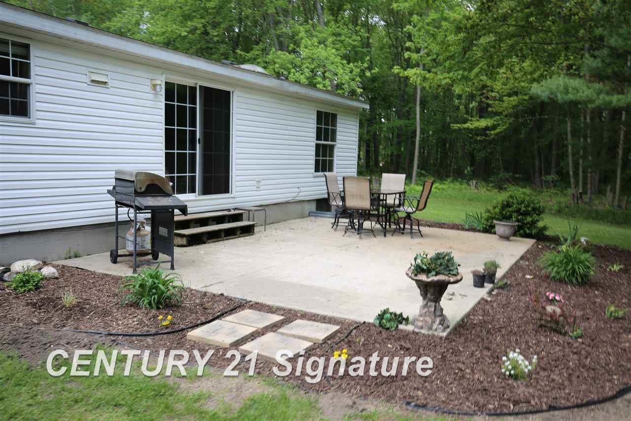 4096 West Saginaw Road Coleman, MI 48618 - Photo 4 of 41