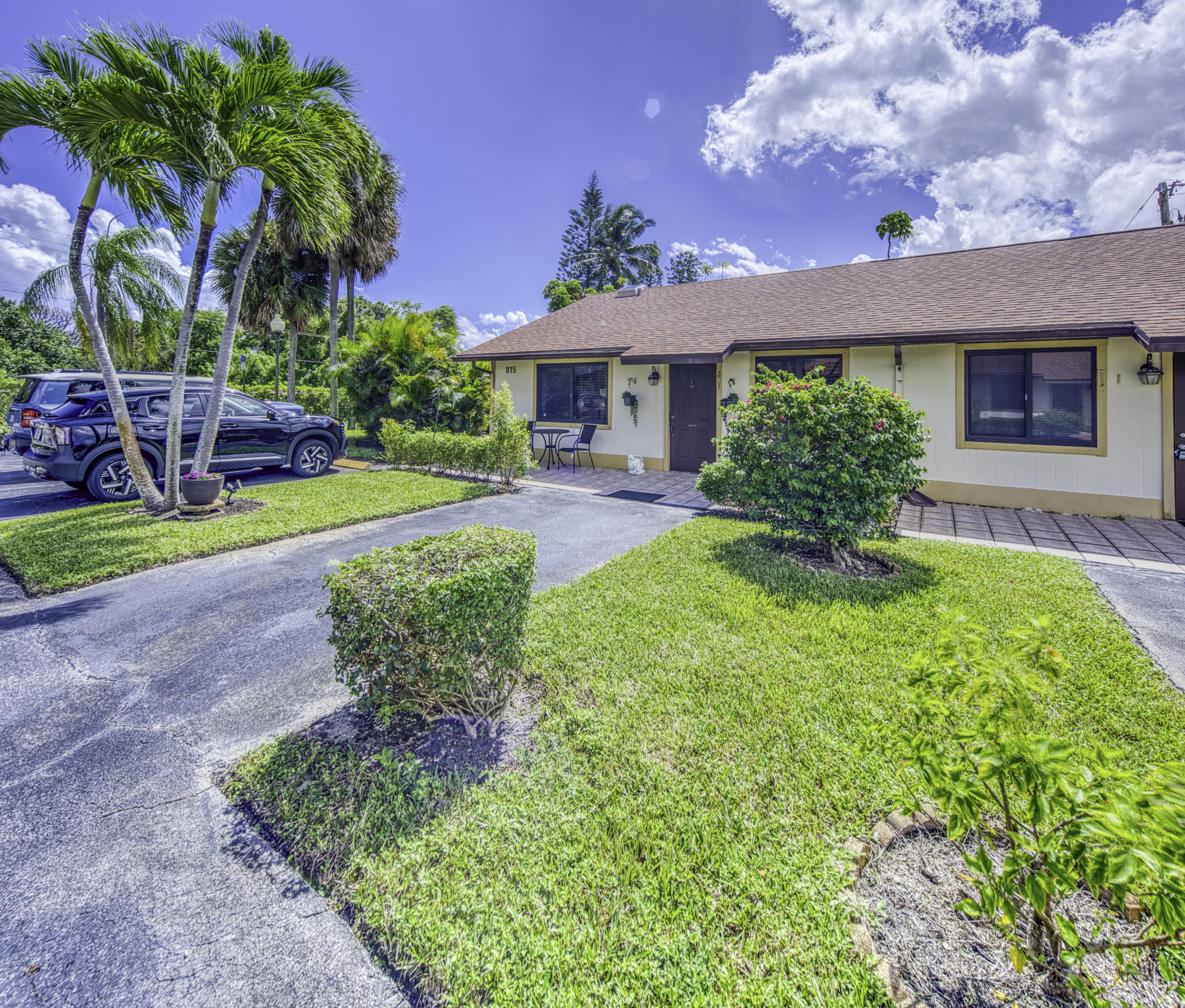 815 Andrew Redding Road, Unit 201 Lantana, FL 33462 - Photo 12 of 32 4R7A2167_hdr_panorama