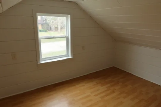 $191,500 | 2003 Nebraska Road, Rockford, IL 61108