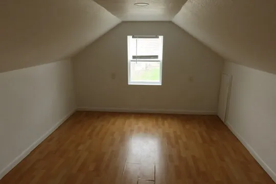 $191,500 | 2003 Nebraska Road, Rockford, IL 61108