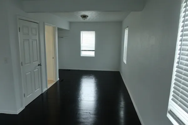 $191,500 | 2003 Nebraska Road, Rockford, IL 61108