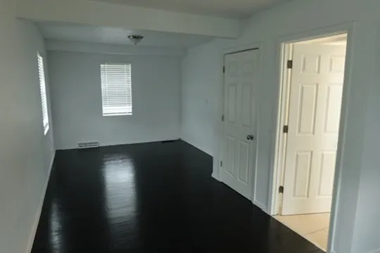 $191,500 | 2003 Nebraska Road, Rockford, IL 61108