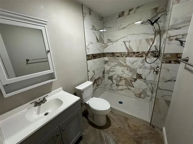 $294,900 | 890 Emerald Drive, Mount Dora, FL 32757