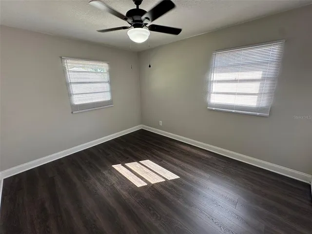 $294,900 | 890 Emerald Drive, Mount Dora, FL 32757