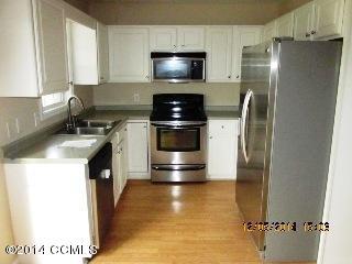 219 Rutledge Avenue Beaufort, NC 28516 - Photo 2 of 12 Kitchen