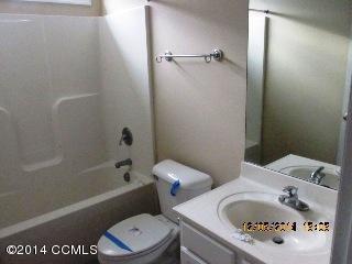 219 Rutledge Avenue Beaufort, NC 28516 - Photo 9 of 12 Bathroom