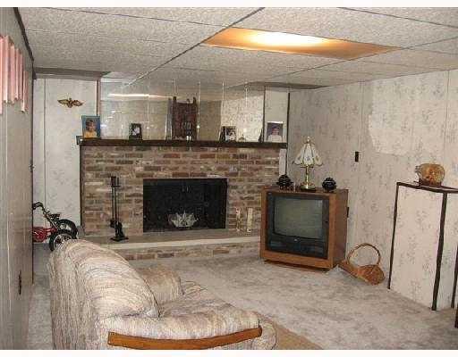 1969 Kimberly Circle Springfield, OH 45503 - Photo 7 of 8