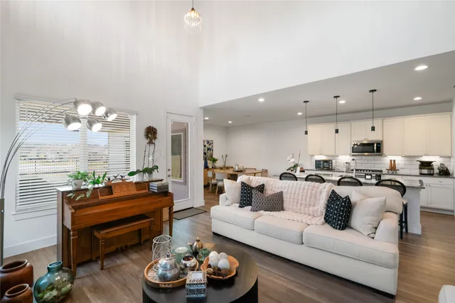 $565,000 | 13712 Moss Lake Lane, Conroe, TX 77384