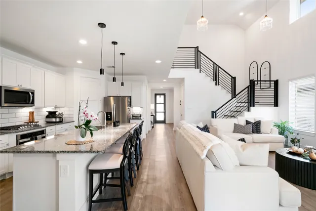 $565,000 | 13712 Moss Lake Lane, Conroe, TX 77384