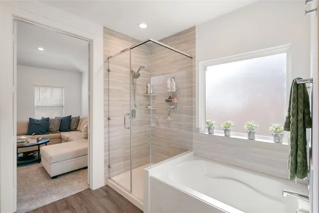 $565,000 | 13712 Moss Lake Lane, Conroe, TX 77384