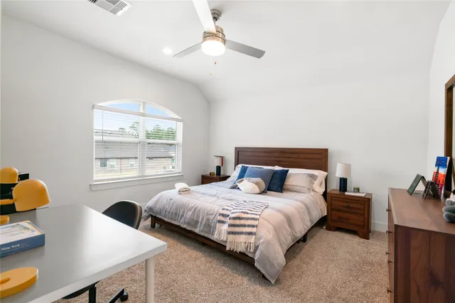 $565,000 | 13712 Moss Lake Lane, Conroe, TX 77384