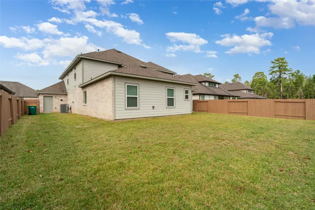 $565,000 | 13712 Moss Lake Lane, Conroe, TX 77384