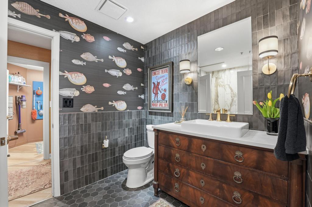 4949 Wornall Road, Unit 109 Kansas City, MO 64112 - Photo 15 of 28
