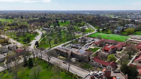 $279,000 | 4949 Wornall Road, Unit 109, Kansas City, MO 64112
