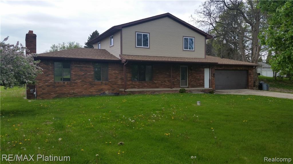 7375 Lobdell Road Linden, MI 48451 - Photo 2 of 10 Gallery Image 2