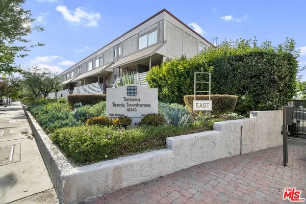 $599,000 | 18333 Hatteras Street, Unit 77, Tarzana, CA 91356