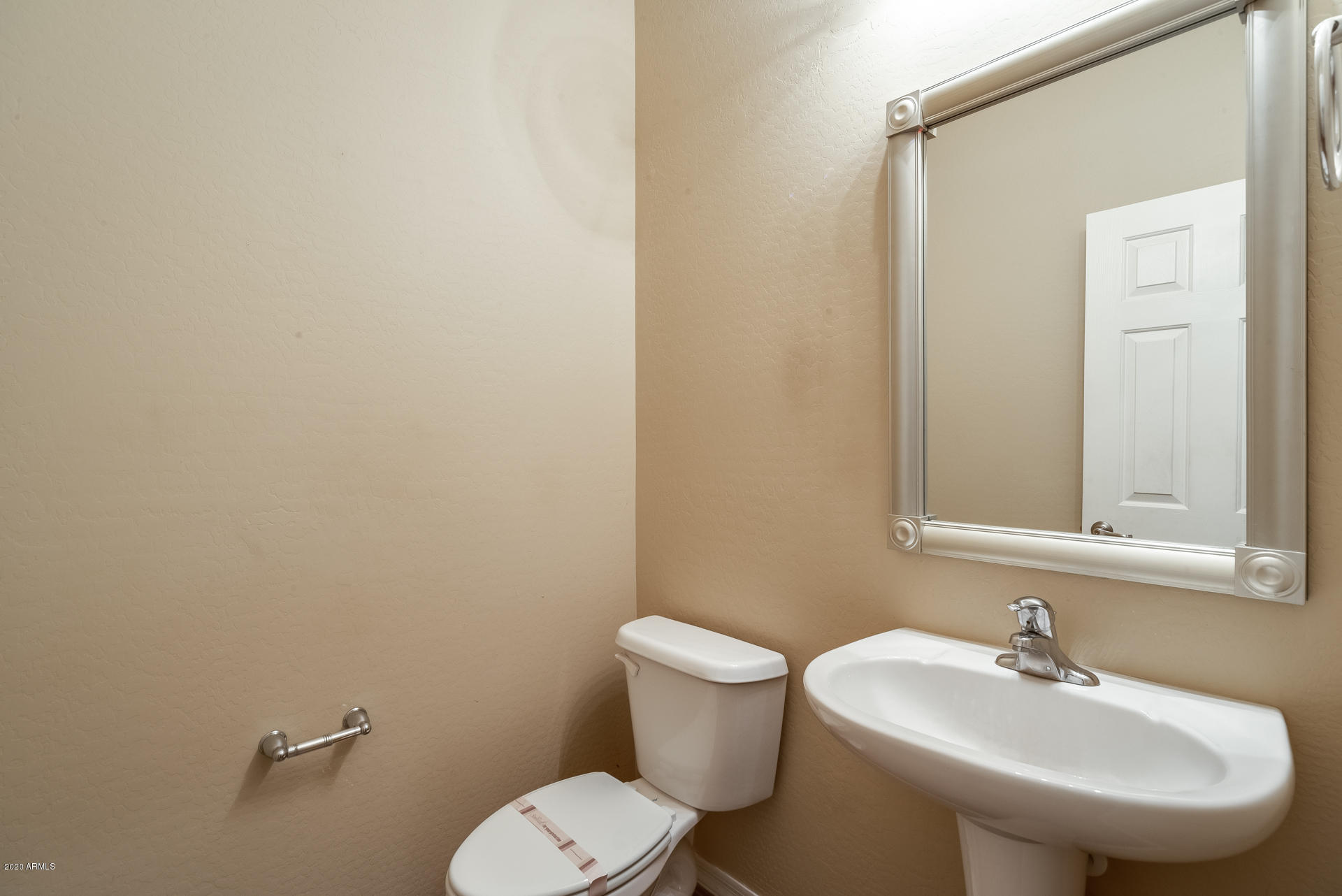 886 West Trellis Road San Tan Valley, AZ 85140 - Photo 11 of 32 Gallery Image 11