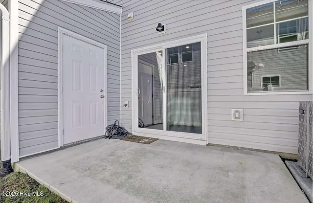 $266,800 | 317 Starfish Lane, Sneads Ferry, NC 28460