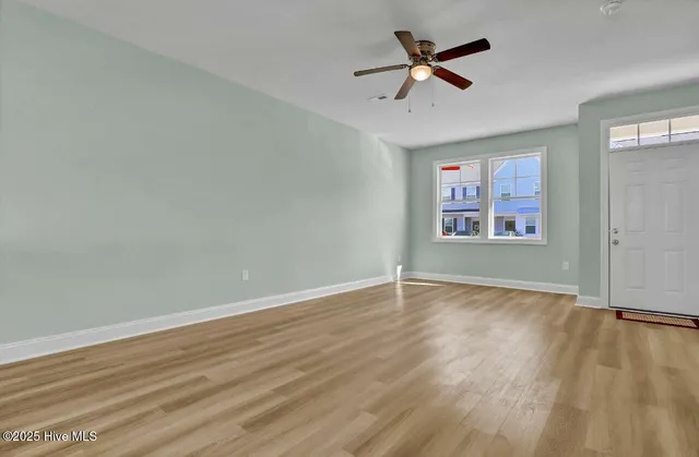 $266,800 | 317 Starfish Lane, Sneads Ferry, NC 28460