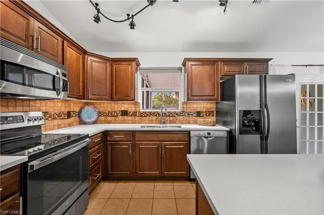 $449,000 | 139 18th Street Northeast, Naples, FL 34120