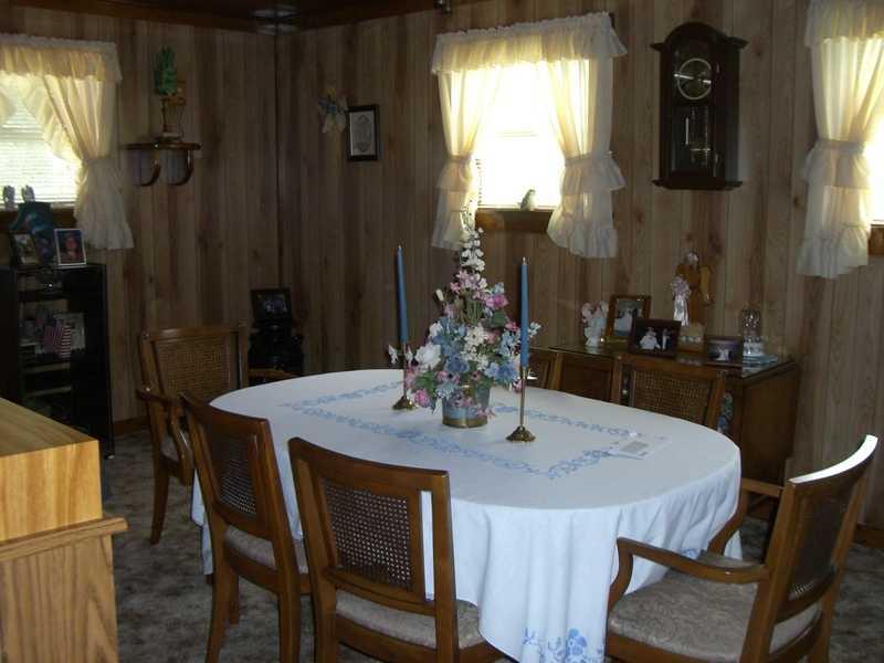 92 South State Line Road Greenville, PA 16125 - Photo 11 of 23 Dining Room.