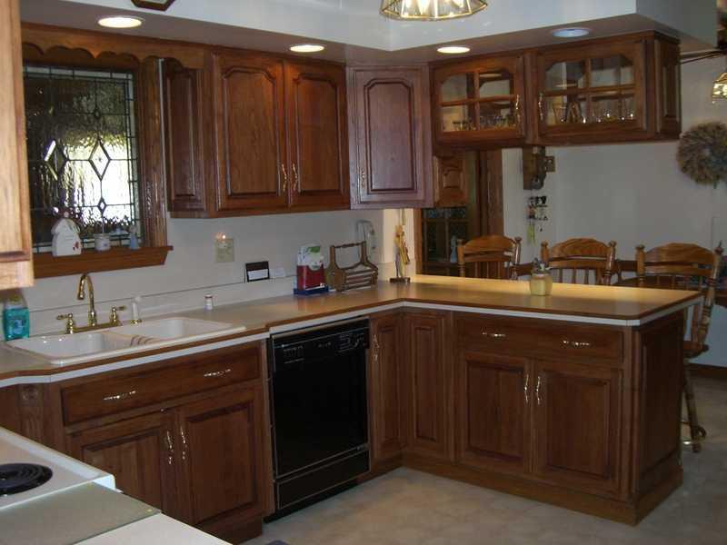 92 South State Line Road Greenville, PA 16125 - Photo 9 of 23 Kitchen.