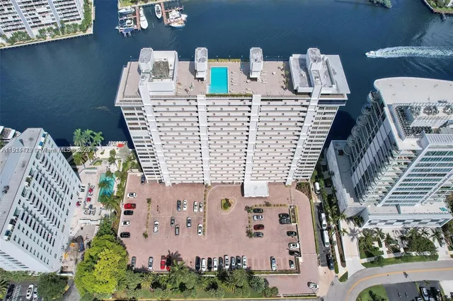 $899,000 | 936 Intracoastal Drive, Unit 21A, Fort Lauderdale, FL 33304