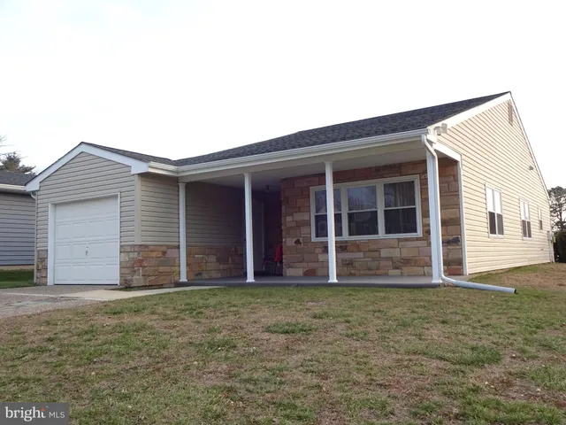 $274,950 | 2 Farrington Court, Southampton, NJ 08088