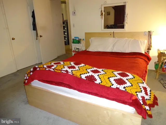 $274,950 | 2 Farrington Court, Southampton, NJ 08088