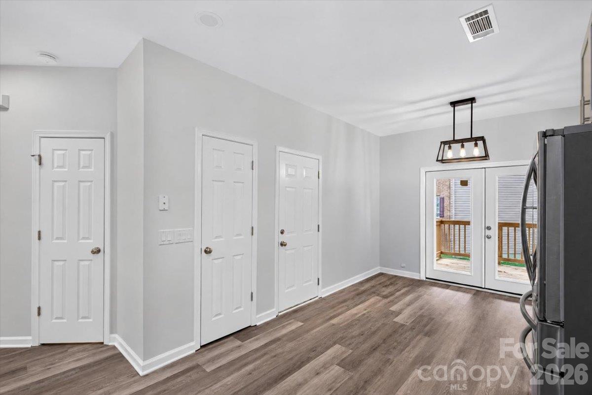 2536 Thornfield Road Charlotte, NC 28273 - Photo 17 of 39 Gallery Image 17