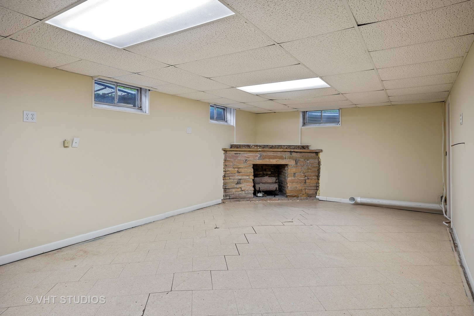 1723 Dundee Road Northbrook, IL 60062 - Photo 12 of 18