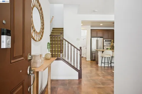 $1,089,000 | 3118 Fioli Way, San Ramon, CA 94582