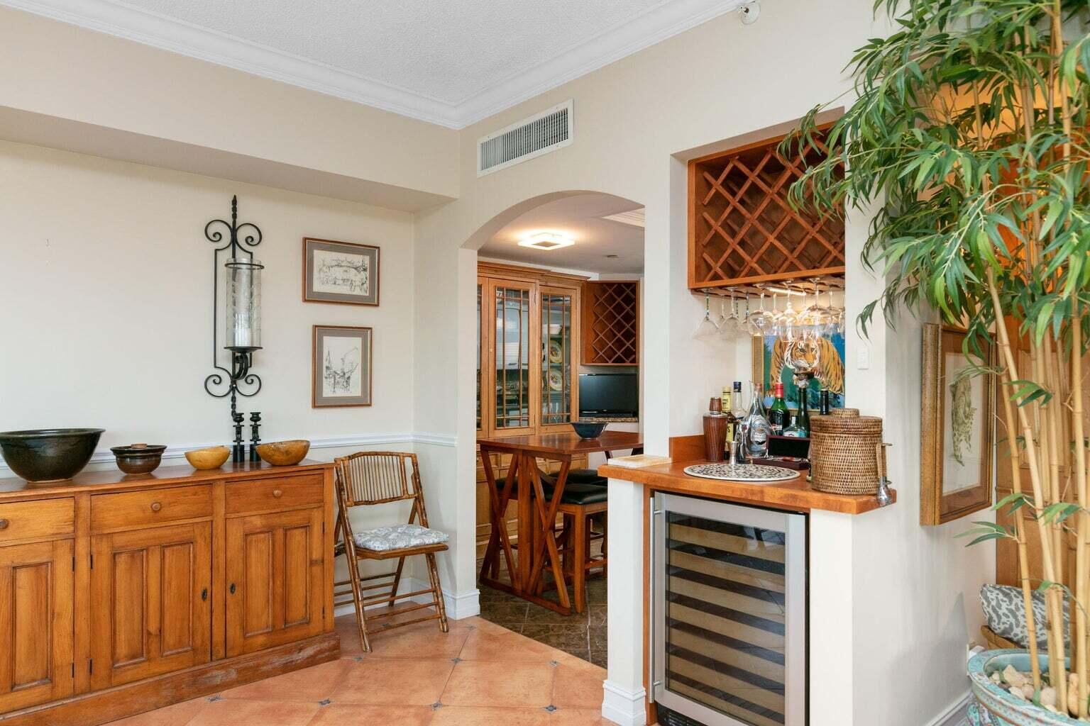 300 Southeast 5th Avenue, Unit 4150 Boca Raton, FL 33432 - Photo 11 of 47 MT 4150 Kitchen 1