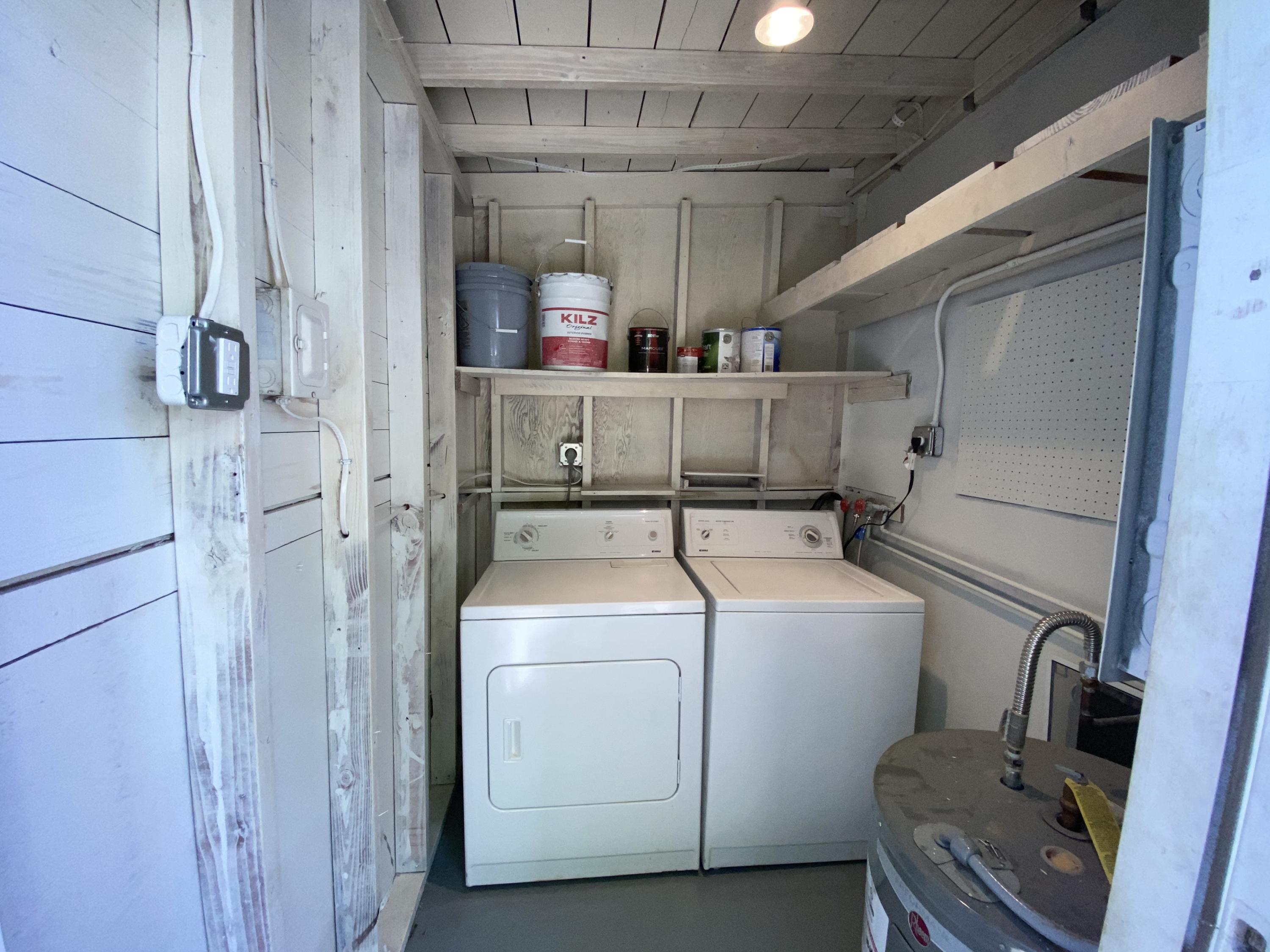 110 Old Spanish Trail Lake Worth, FL 33462 - Photo 14 of 20 Laundry Area