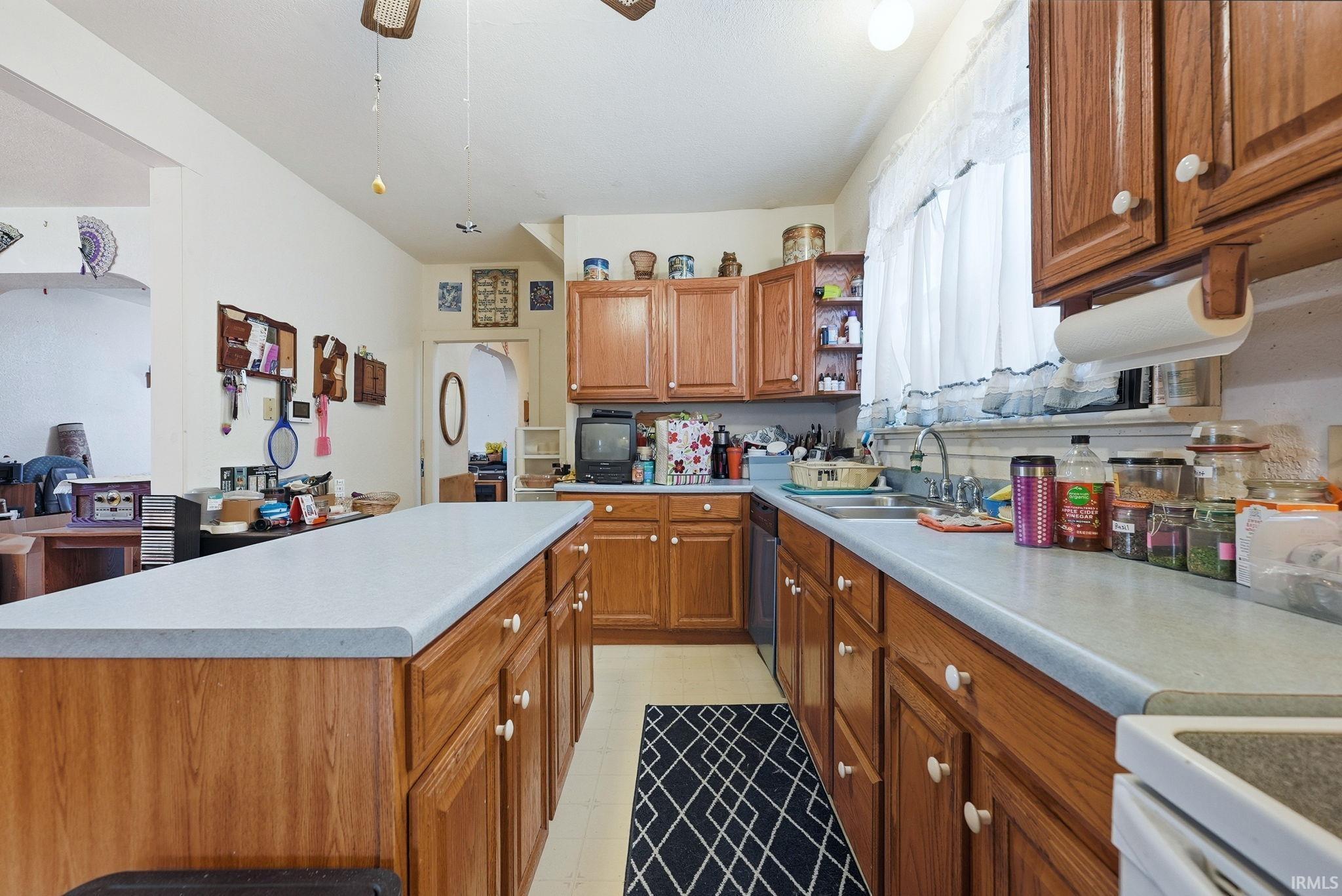 402 Perry Avenue Fort Wayne, IN 46808 - Photo 15 of 30