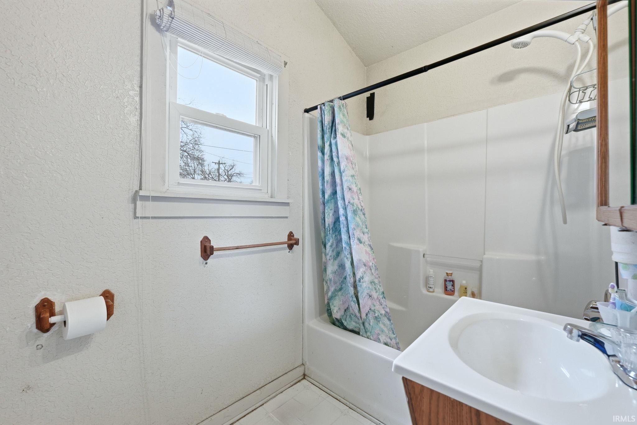 402 Perry Avenue Fort Wayne, IN 46808 - Photo 18 of 30