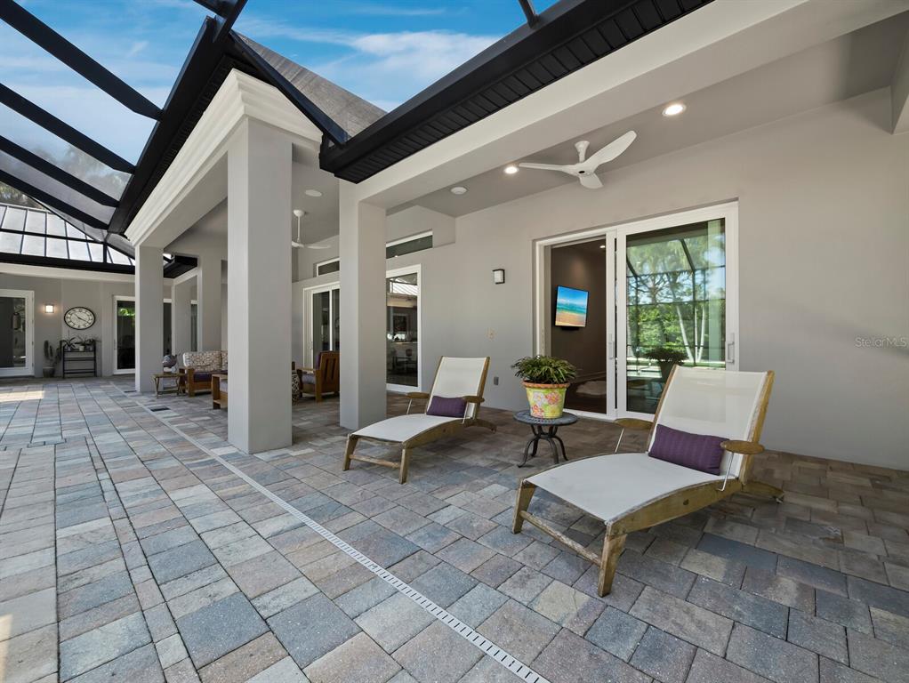 1909 Field Road Sarasota, FL 34231 - Photo 40 of 66 Gallery Image 40