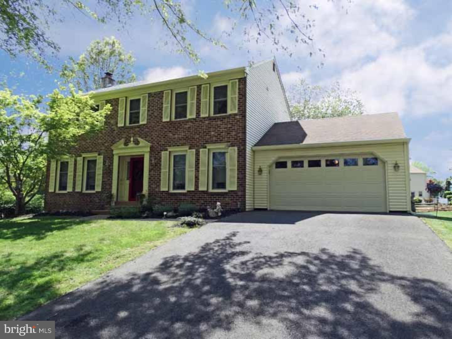 14 Heather Valley Road Holland, PA 18966 - Photo 1 of 25 Gallery Image 1