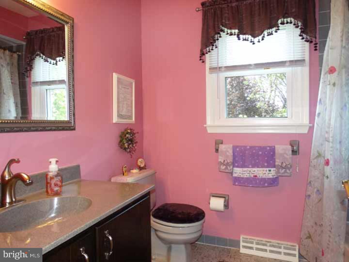 14 Heather Valley Road Holland, PA 18966 - Photo 23 of 25 Gallery Image 23