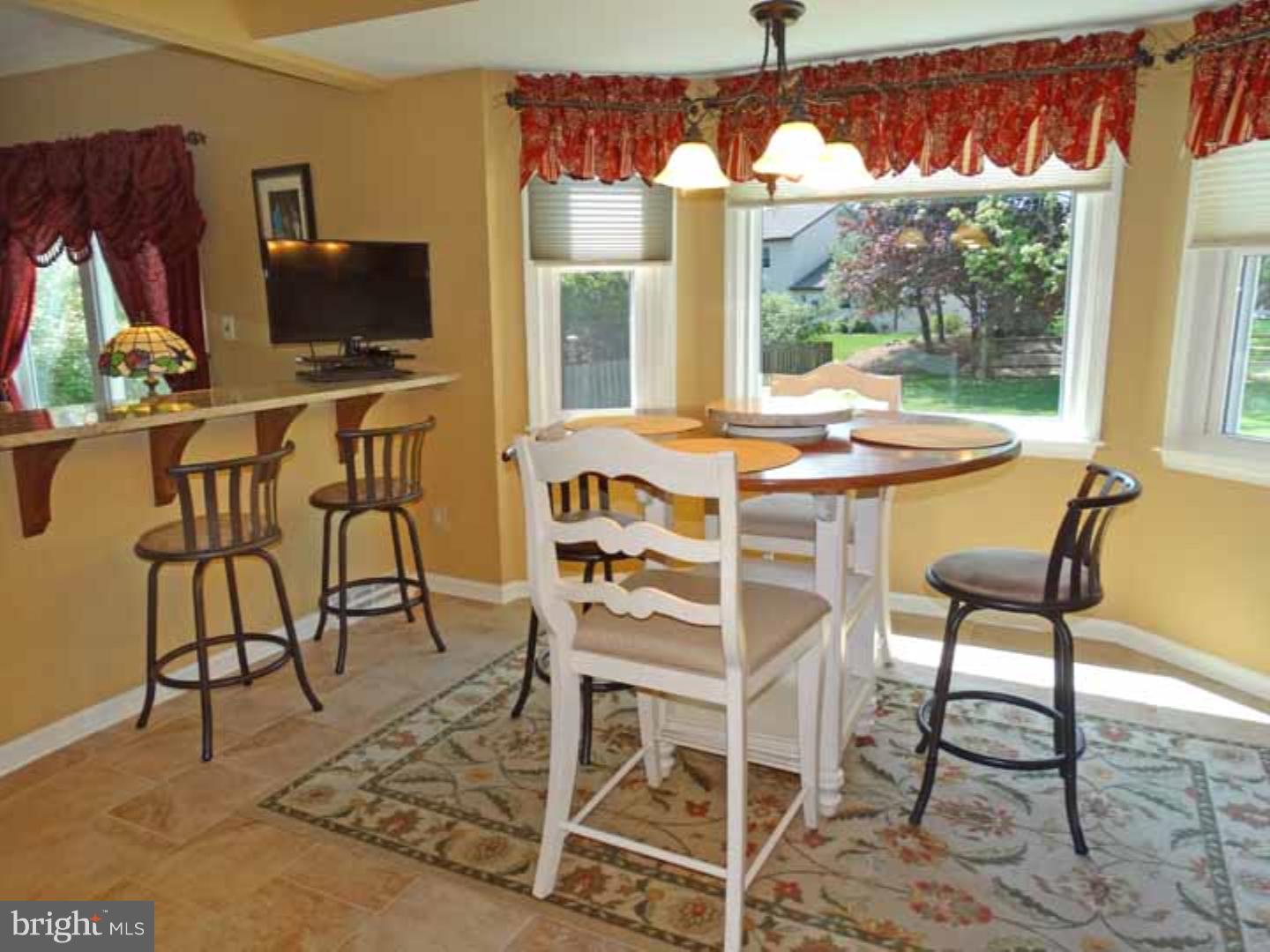 14 Heather Valley Road Holland, PA 18966 - Photo 7 of 25 Gallery Image 7