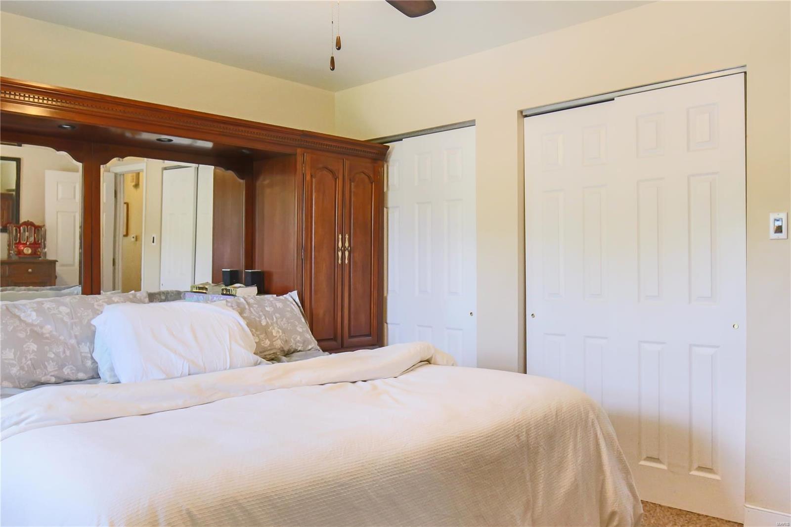 8929 Sappington Road St. Louis, MO 63126 - Photo 14 of 37 Gallery Image 14
