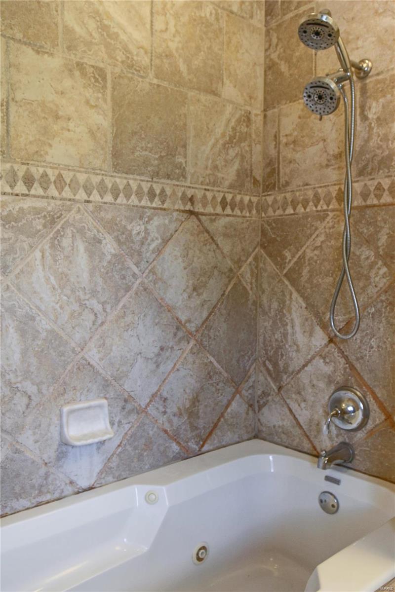 8929 Sappington Road St. Louis, MO 63126 - Photo 16 of 37 Gallery Image 16