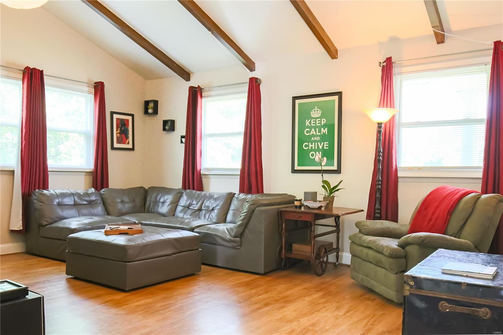 8929 Sappington Road St. Louis, MO 63126 - Photo 9 of 37 Gallery Image 9