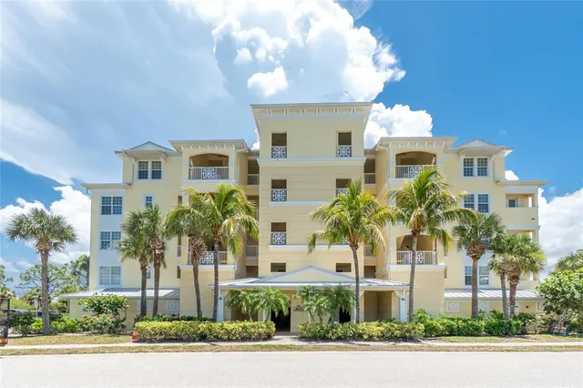 $259,900 | 8571 Amberjack Circle, Unit 103, Englewood, FL 34224