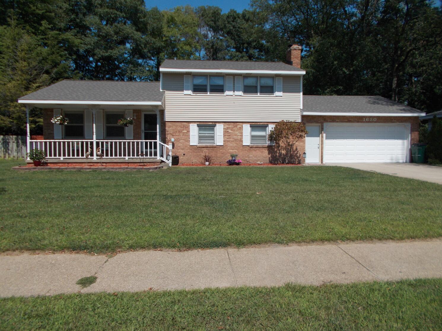 1630 Woodside Road Muskegon, MI 49441 - Photo 1 of 38 Screen Shot 2022-07-14 at 4.59.49 PM
