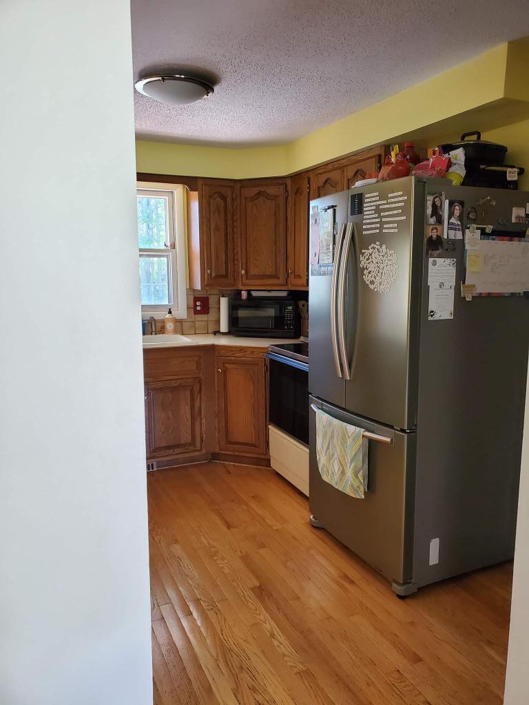 1630 Woodside Road Muskegon, MI 49441 - Photo 7 of 38 image2
