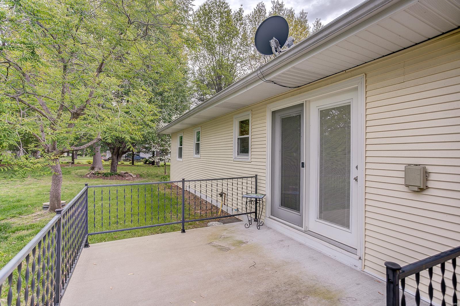 7229 Clay School Road Collinsville, IL 62234 - Photo 25 of 42