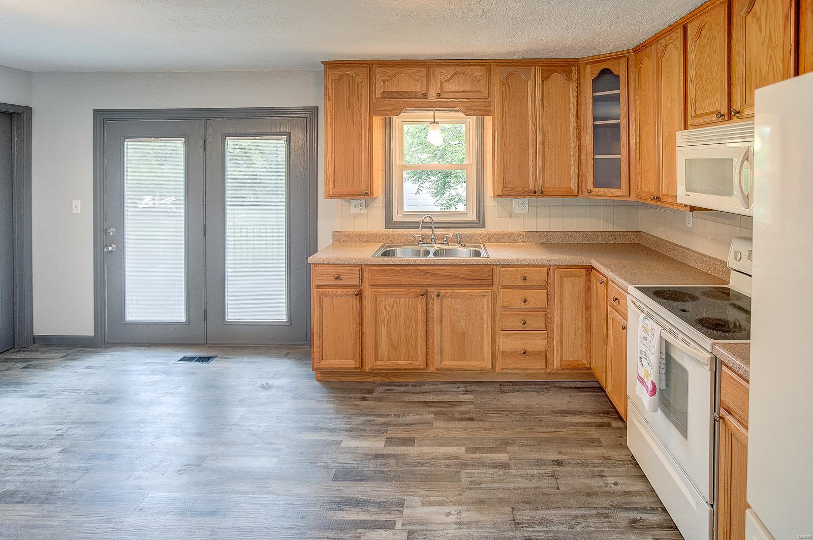 7229 Clay School Road Collinsville, IL 62234 - Photo 8 of 42