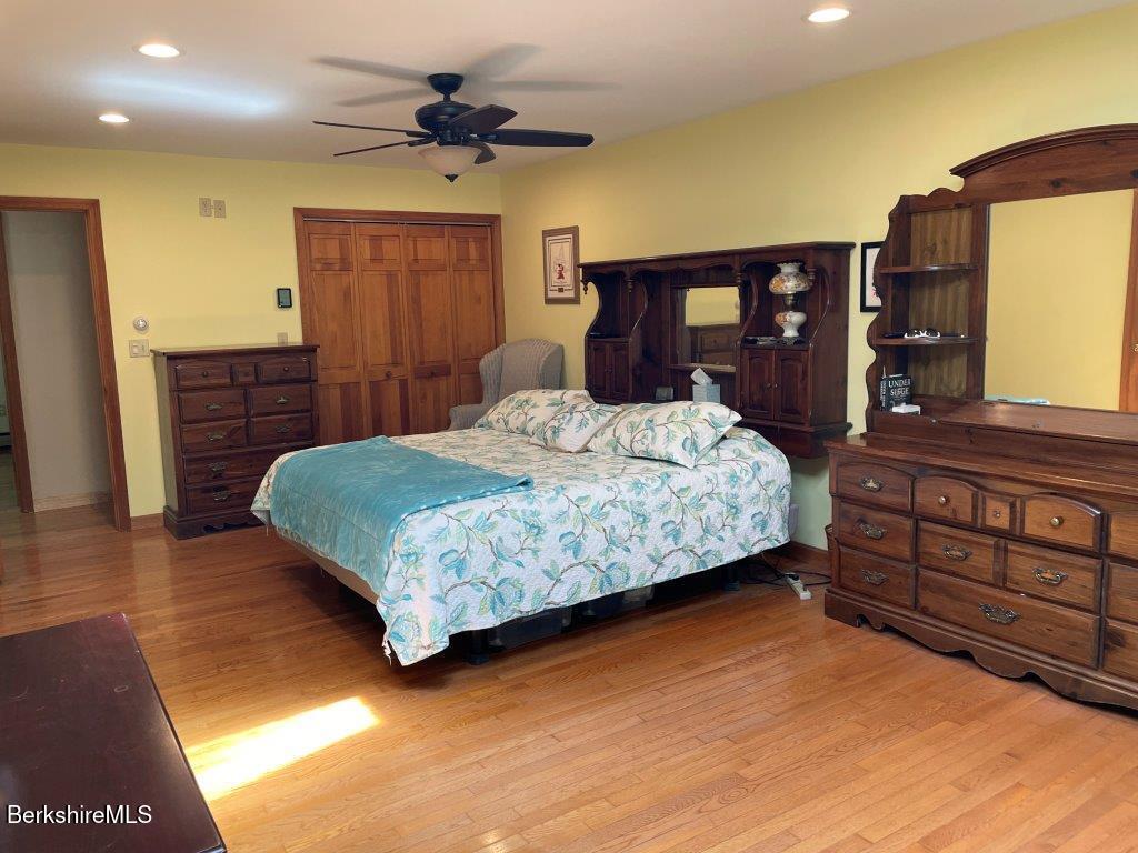 851 East New Lenox Road Pittsfield, MA 01201 - Photo 31 of 58 20260601_143358369_iOS 1