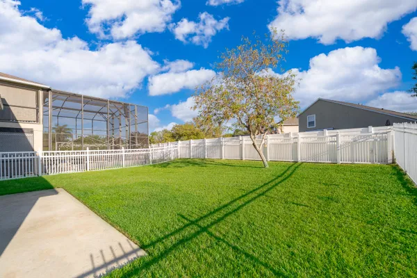 $560,000 | 2591 Dover Glen Circle, Orlando, FL 32828